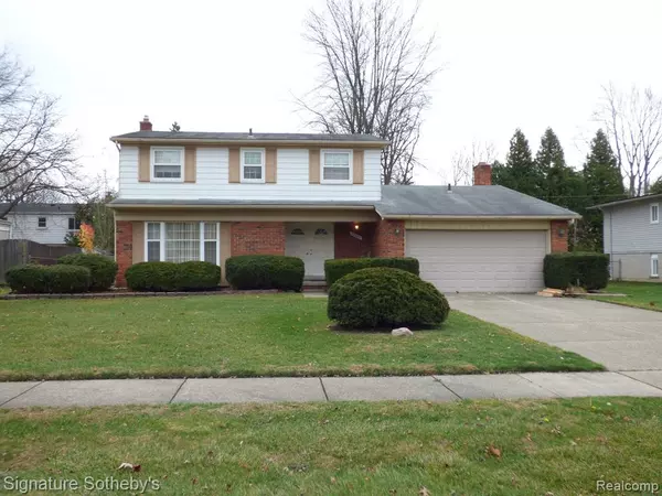 29690 N RUTHERLAND Street, Southfield, MI 48076