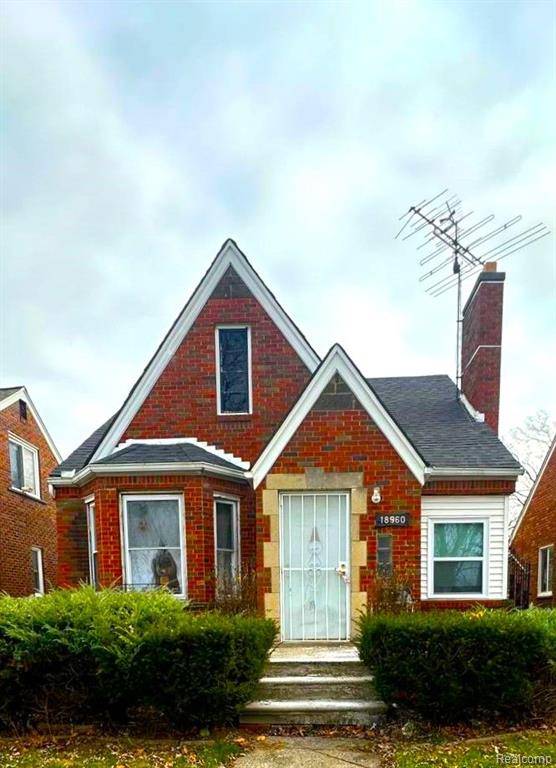 18960 BARLOW Street, Detroit, MI 48205