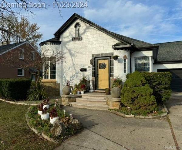 20501 SHADY LANE Avenue, St. Clair Shores, MI 48080