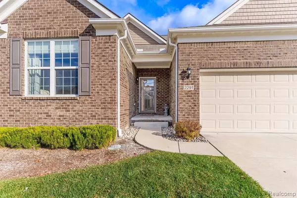 2291 MONTE VISTA Court 71, Lake Orion, MI 48360