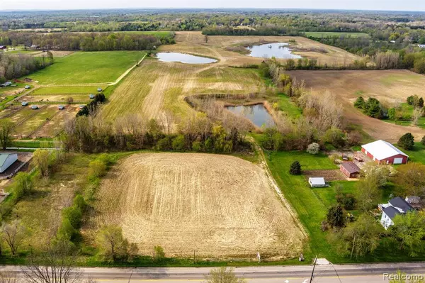 8234 E Richfield, Richfield Twp, MI 48423