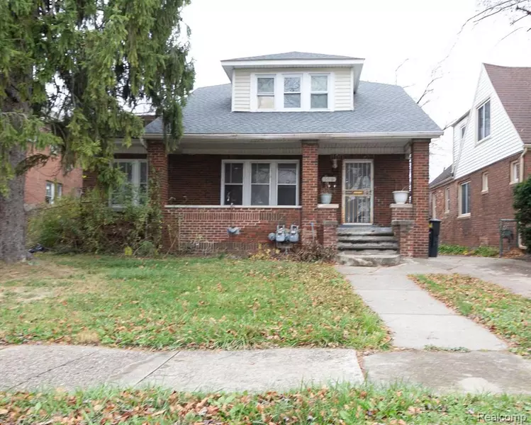 15064 SUSSEX Street, Detroit, MI 48227