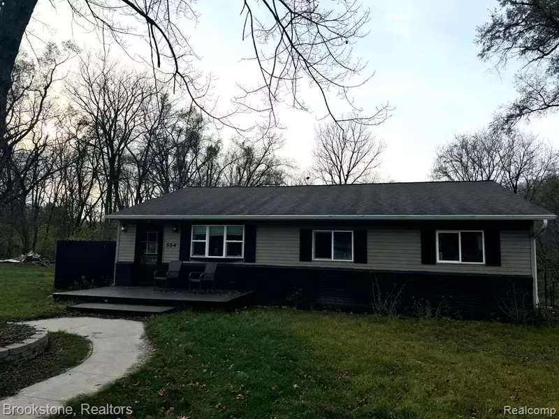 554 SHERIDAN Road, Jackson, MI 49203