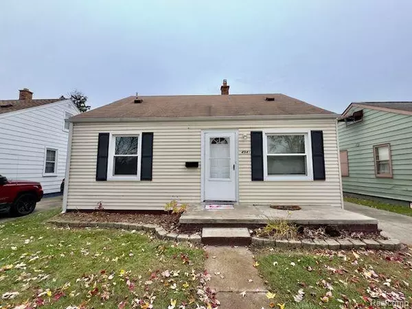 4941 MERRICK Street, Dearborn Heights, MI 48125