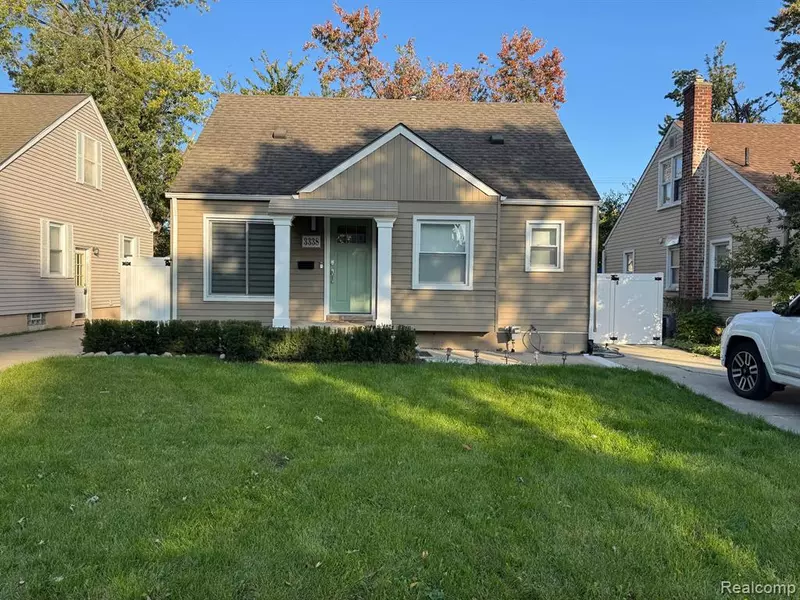 3338 PRAIRIE Avenue, Royal Oak, MI 48073