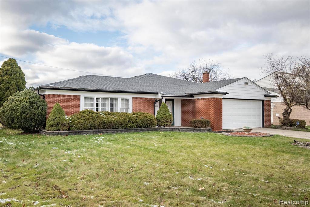 28675 BROOKS Lane,  Southfield,  MI 48034