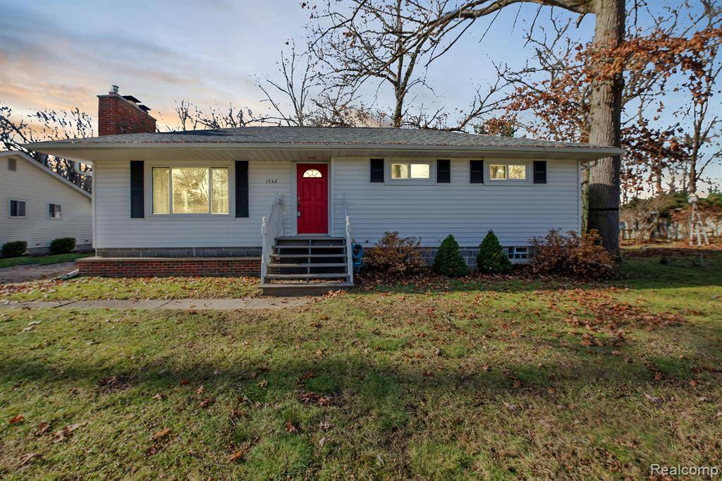 1532 GLENDALE Street,  St. Clair,  MI 48079