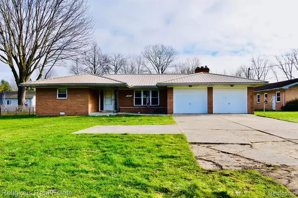 365 S MILLER Road, Saginaw, MI 48609