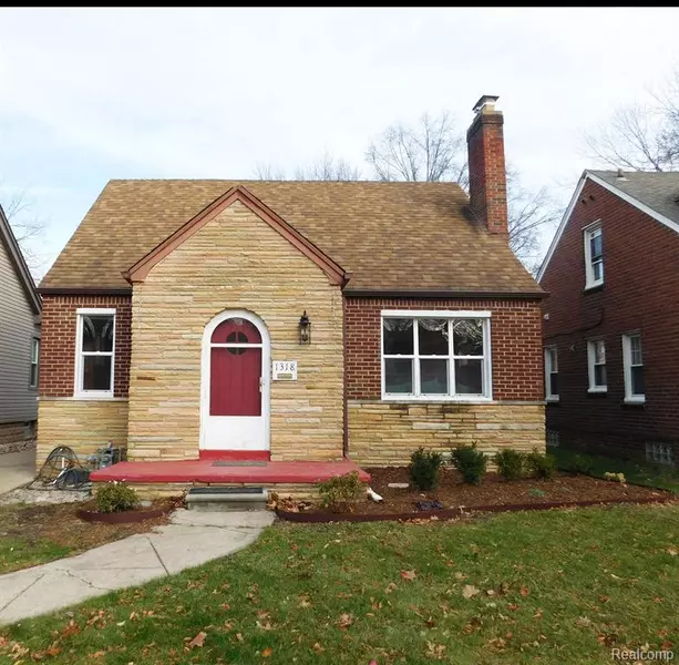 1318 Anita Avenue, Grosse Pointe Woods, MI 48236