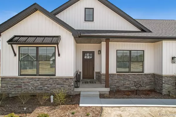 Fenton Twp, MI 48451,12711 IVY Lane