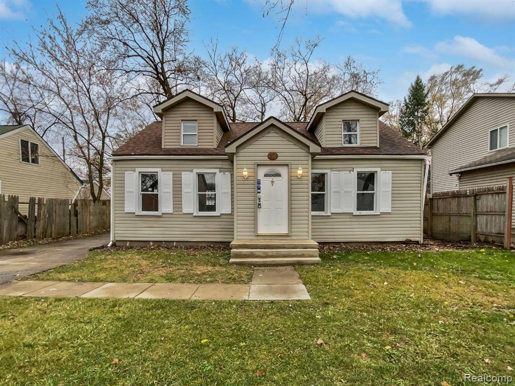 21521 ROOSEVELT Avenue, Farmington Hills, MI 48336