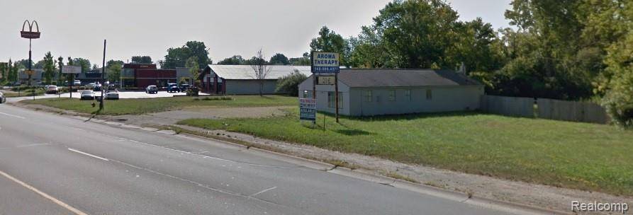 White Lake Twp, MI 48386,9669 Highland Road