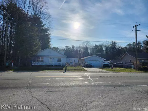 3303 LAKESHORE Road, Lexington Twp, MI 48450