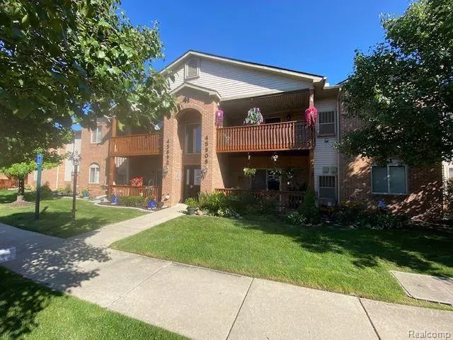 Van Buren, MI 48111,45906 PURPLE SAGE 78