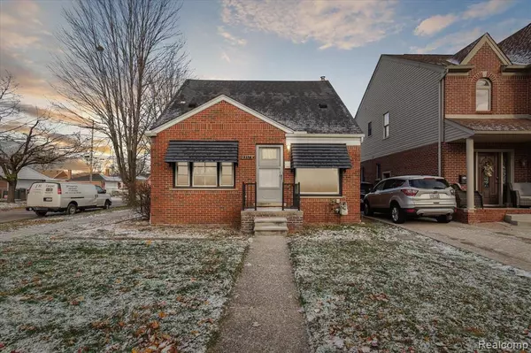 23174 NONA Street, Dearborn, MI 48124