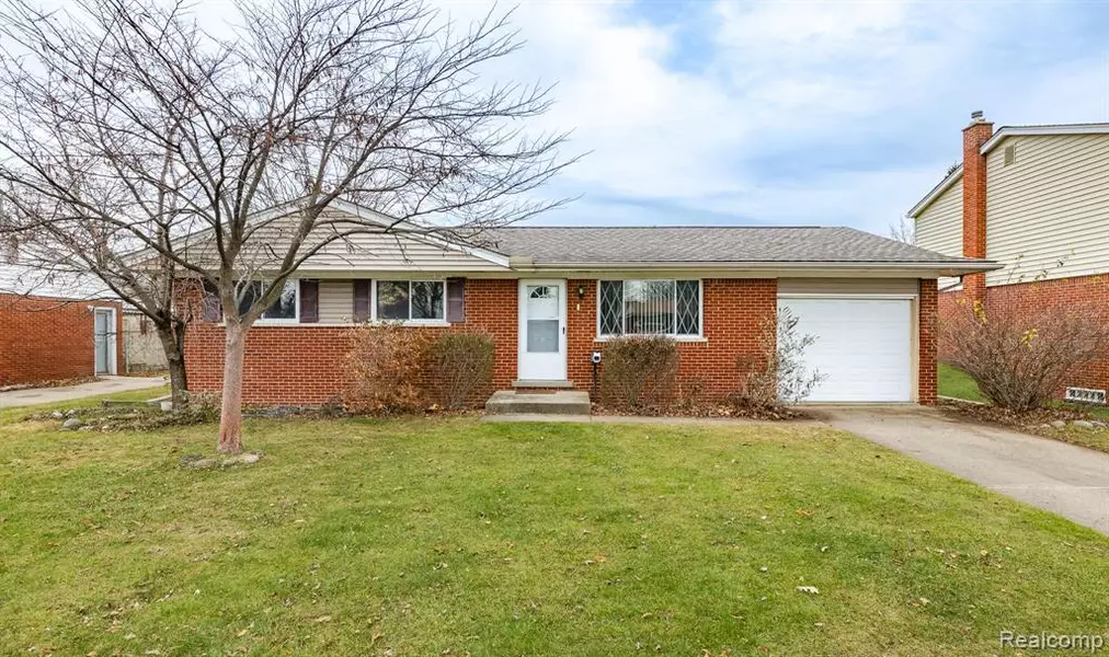 11207 JACQUELINE Drive, Sterling Heights, MI 48313