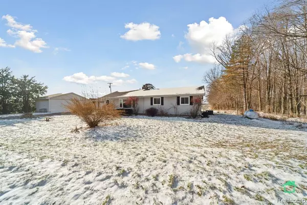 2257 Haskill Road, Webberville, MI 48892