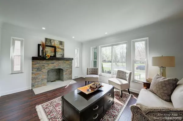 Detroit, MI 48223,13966 WARWICK Street