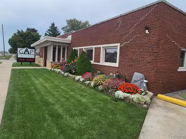 Southgate, MI 48195,12170 FORT Street