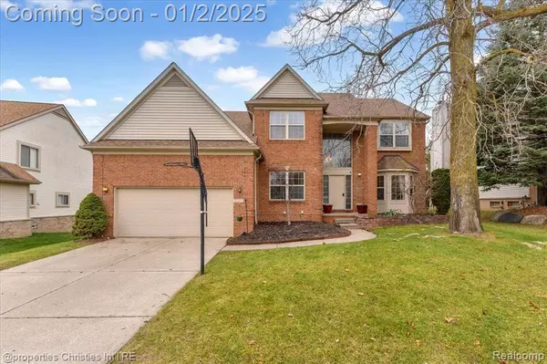 27263 WINTERSET Circle, Farmington Hills, MI 48334