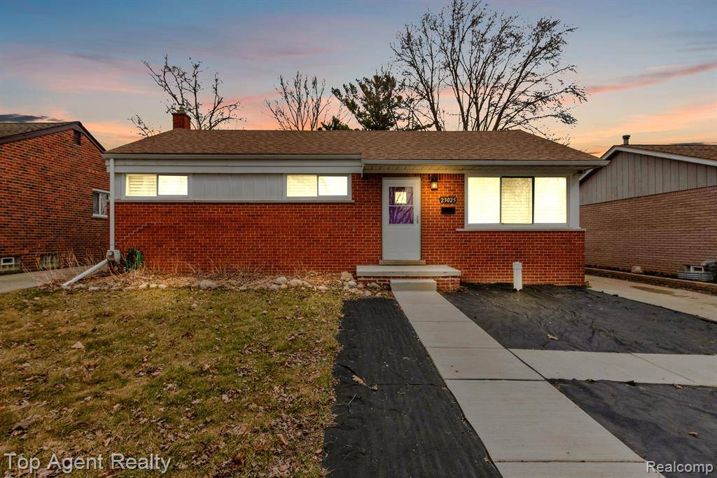 23025 BROOKDALE Boulevard,  St. Clair Shores,  MI 48082