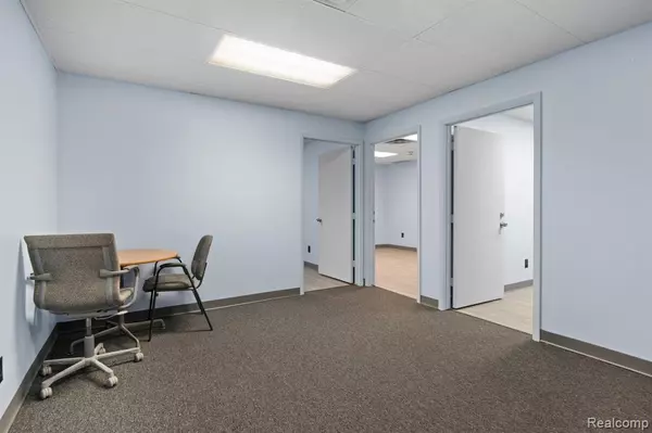 Garden City, MI 48135,30120 FORD Road