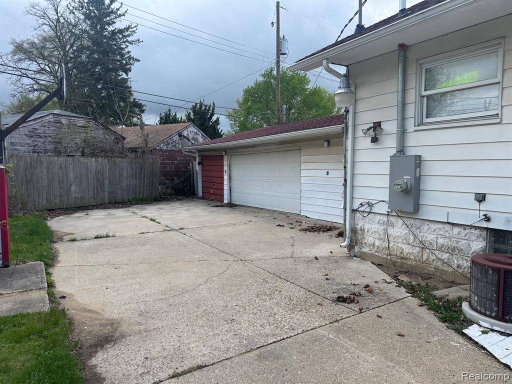 Flint, MI 48507,4306 CUSTER Avenue
