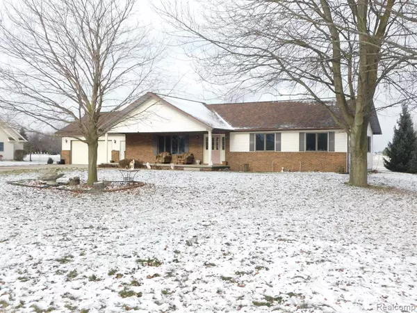 410 GOLF VIEW Drive, Sandusky, MI 48471