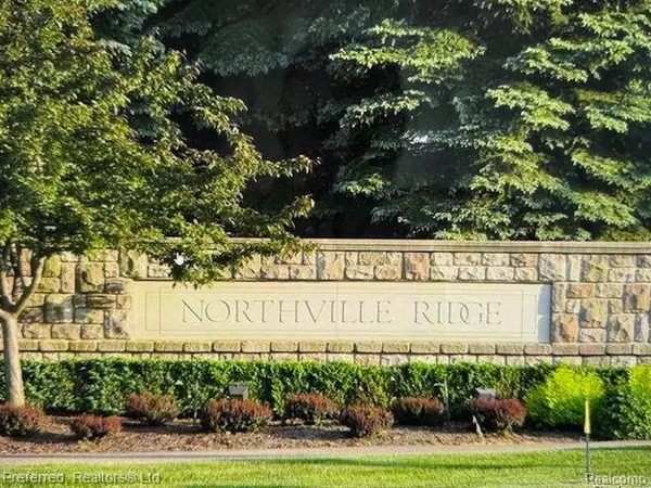 Northville, MI 48168,16885 CARRIAGE Way