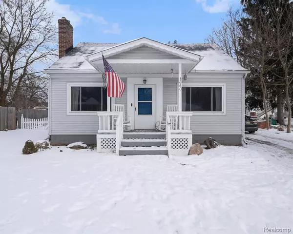 3660 MILL Street, Hartland, MI 48353