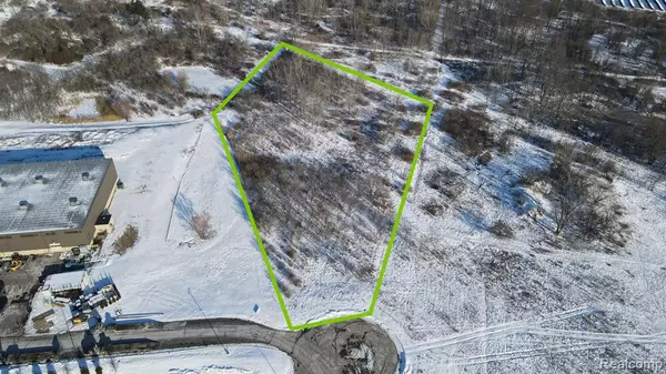 Lapeer, MI 48446,3100 JOHN CONLEY Drive S