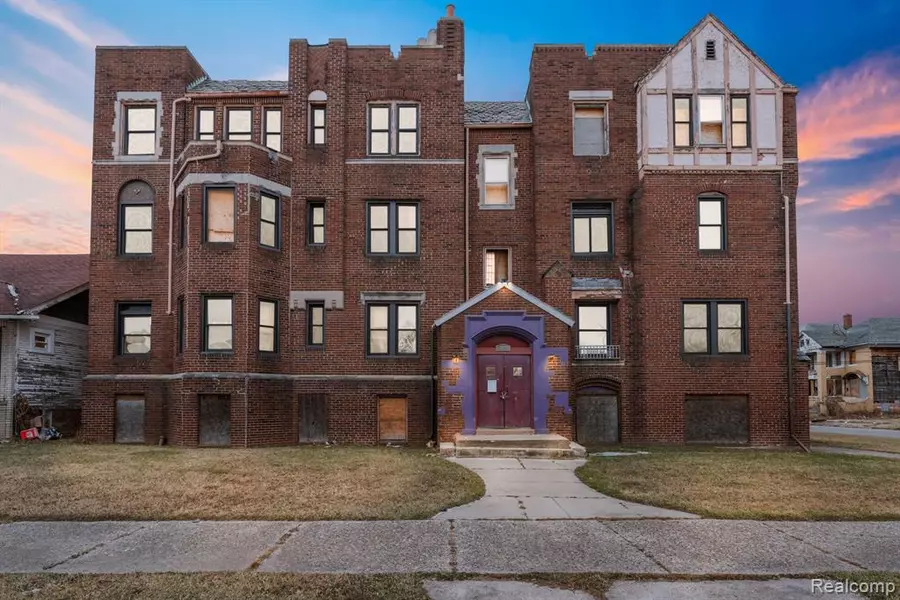 12835 LA SALLE Boulevard, Detroit, MI 48238