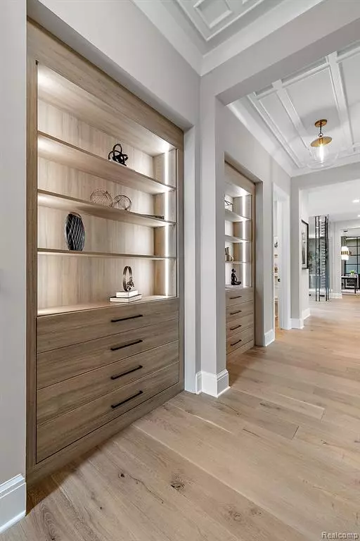 Ann Arbor, MI 48105,4995 Saddleridge Trail