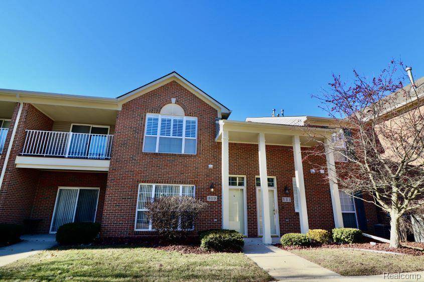 521 MULBERRY Street, Wyandotte, MI 48192