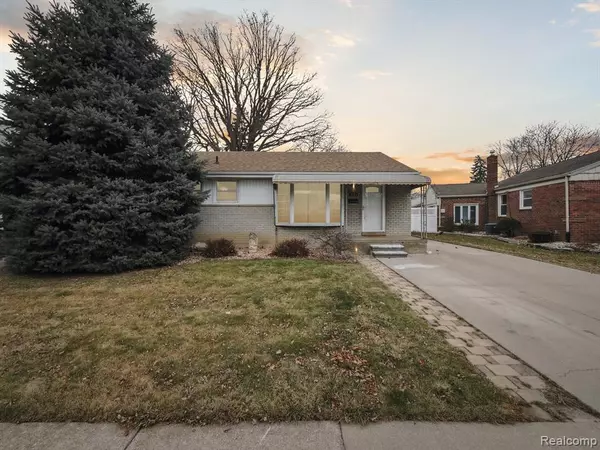 1828 ALARD Avenue, Lincoln Park, MI 48146