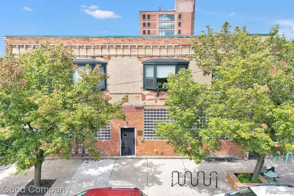 443 E MILWAUKEE Street, Detroit, MI 48202