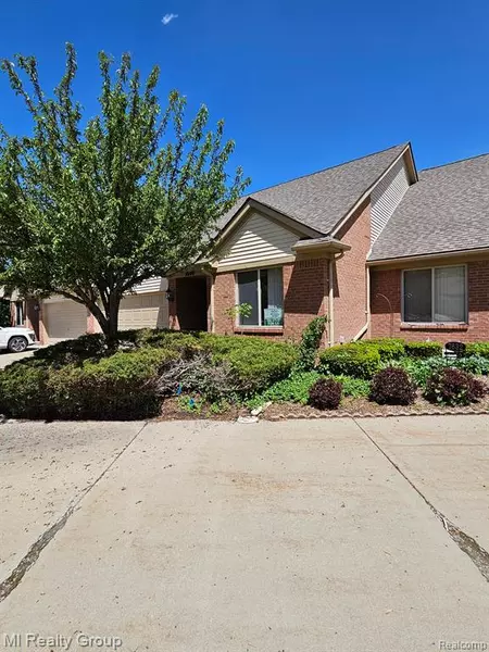 7640 Amanda Circle, Washington Twp, MI 48094