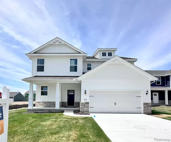 2074  DABATE Drive, Howell, MI 48843