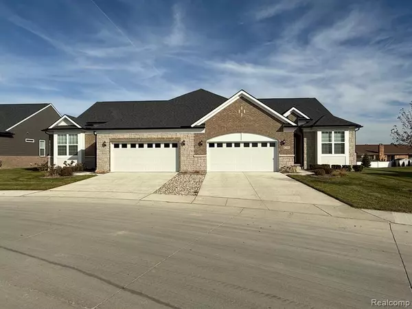 16217 CONIFER Lane, Clinton Township, MI 48038