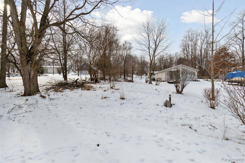 00 S Shore Drive, Addison Vlg, MI 49220