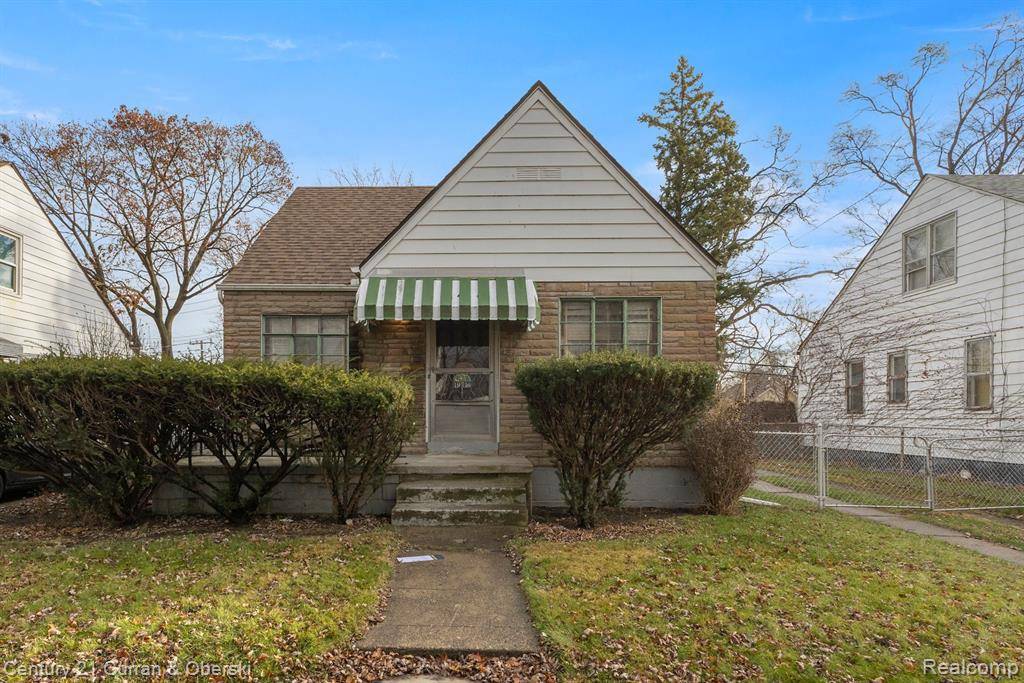 19716 RUSSELL Street, Detroit, MI 48203