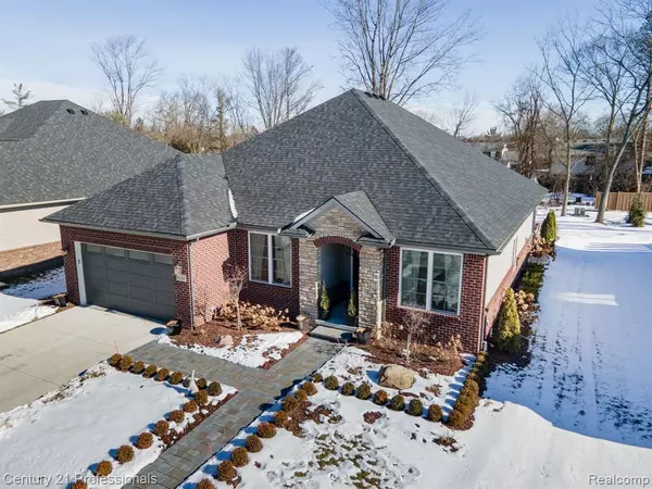 9620 WHITE PINE CT,  Plymouth Twp,  MI 48170