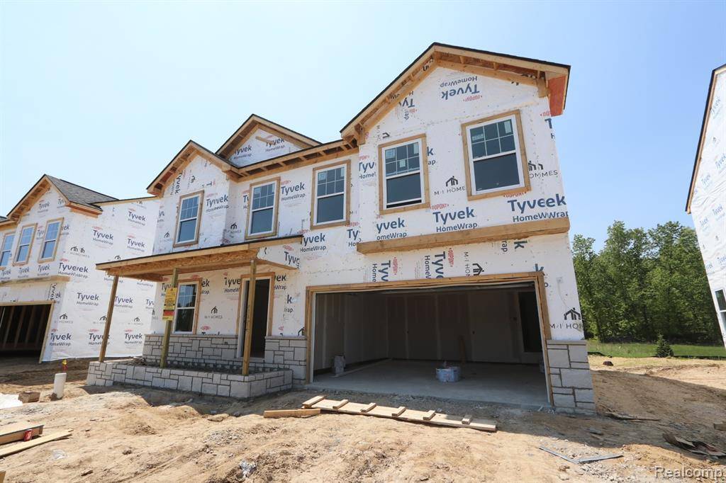 Holly Twp, MI 48442,445 HIDDEN River W