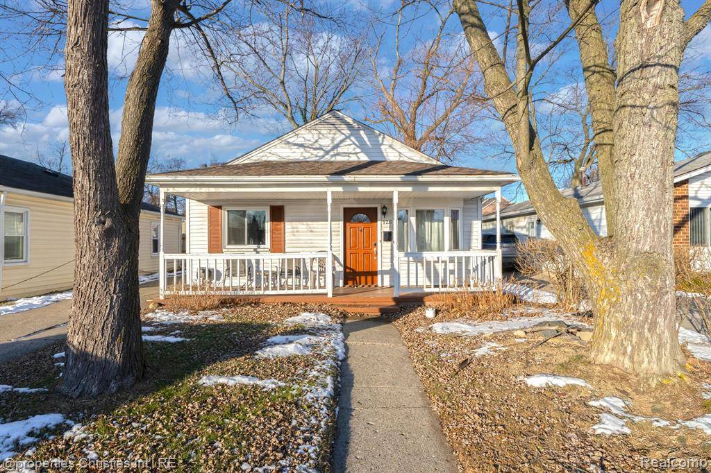 126 S Campbell Road,  Royal Oak,  MI 48067