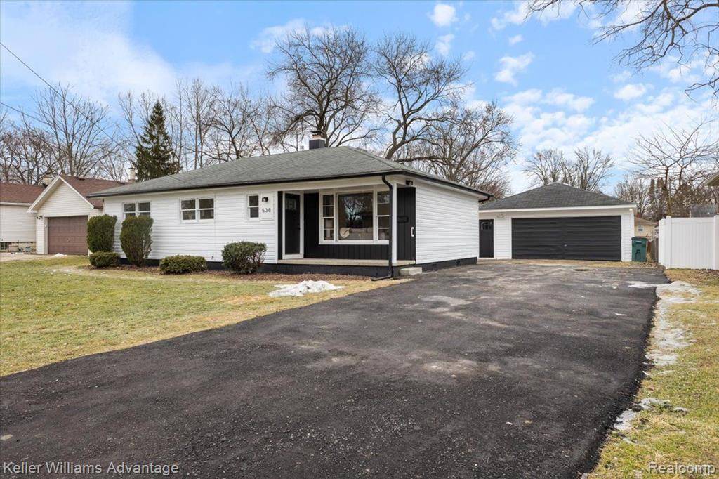 Clawson, MI 48017,538 HENDRICKSON Boulevard