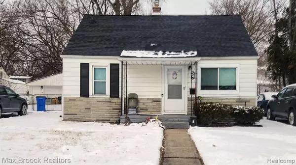 24342 POWERS Avenue, Dearborn Heights, MI 48125