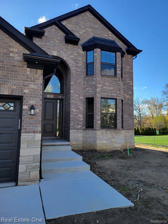 Troy, MI 48083,611 Vanderpool Drive