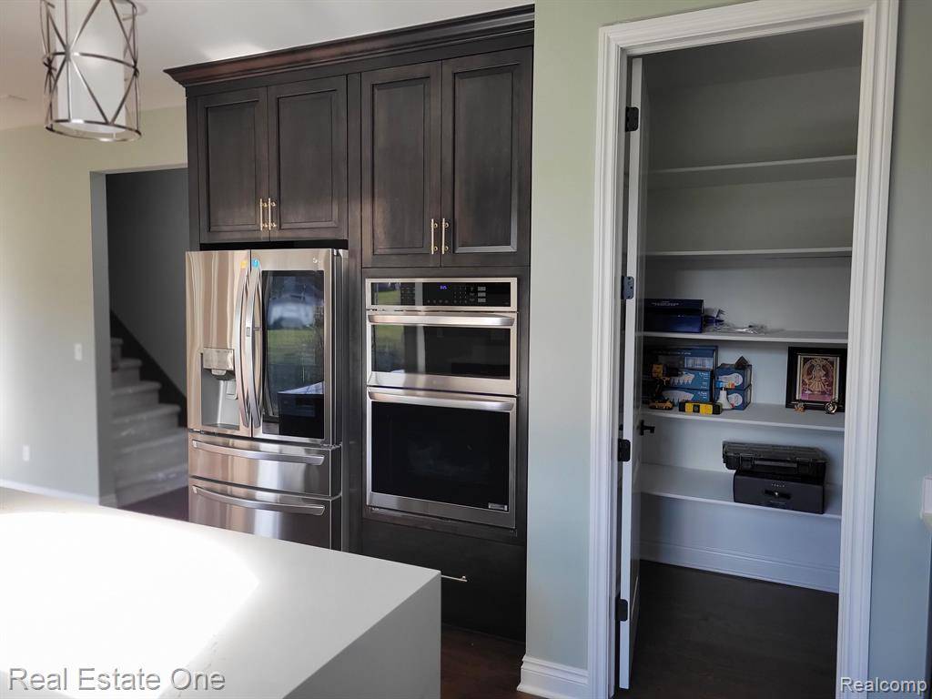 Troy, MI 48083,611 Vanderpool Drive
