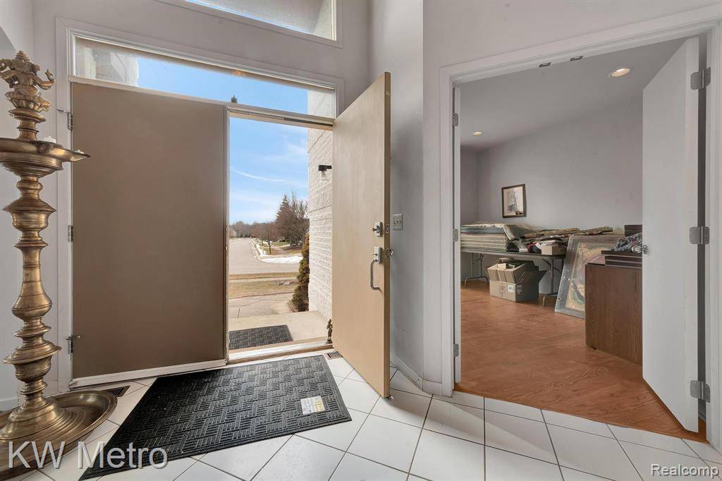 West Bloomfield Twp, MI 48322,6250 STONEBRIDGE