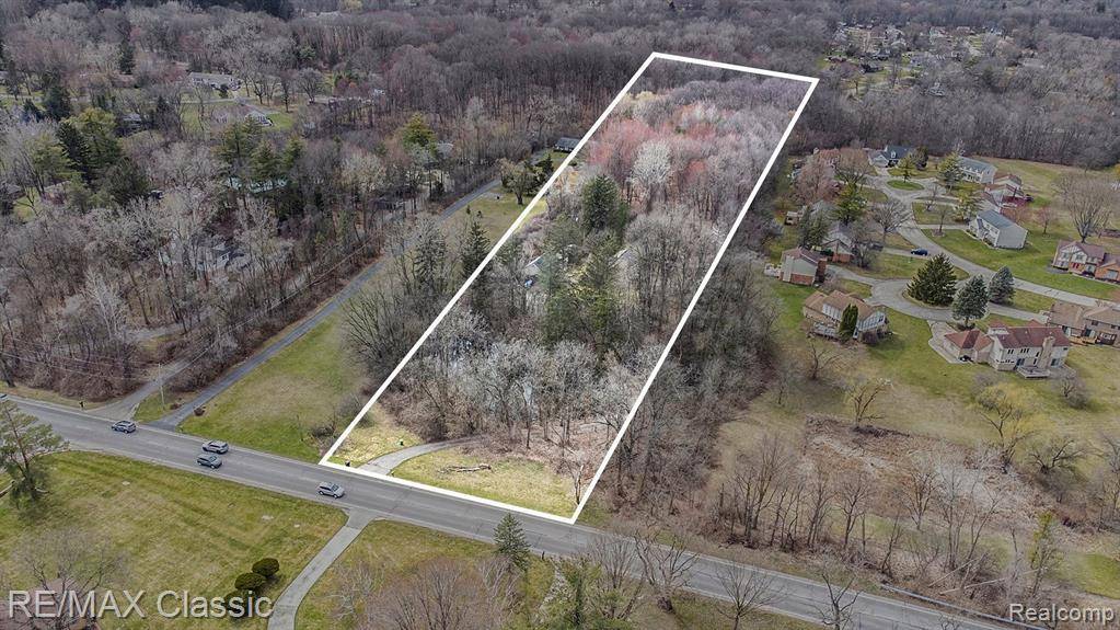 23775 Inkster Road, Farmington Hills, MI 48336